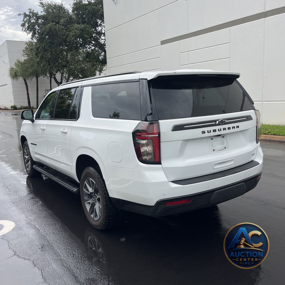 2023 Chevrolet Suburban Z71