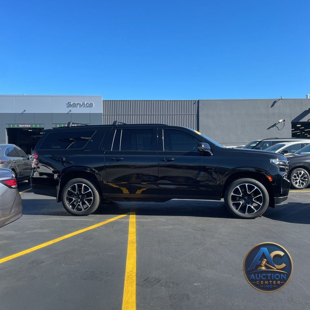 2022 Chevrolet Suburban RST