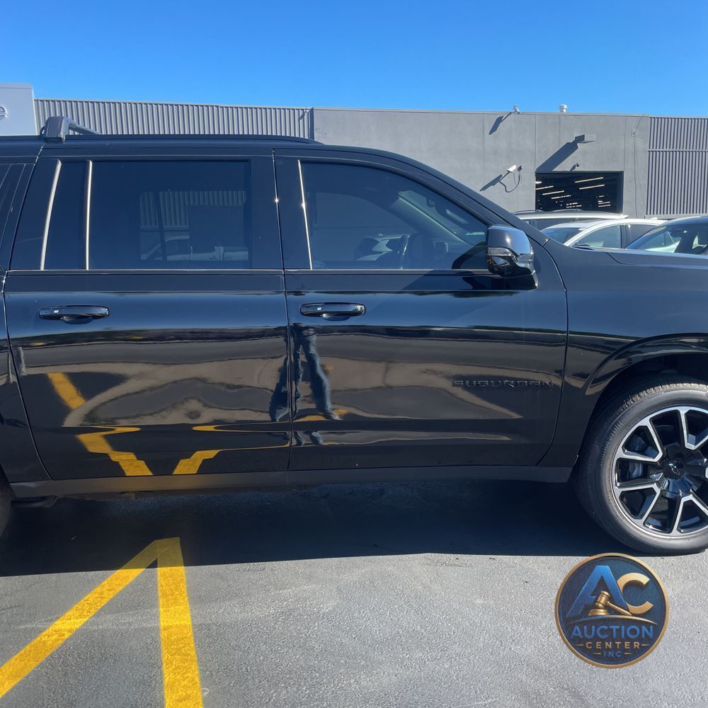 2022 Chevrolet Suburban RST