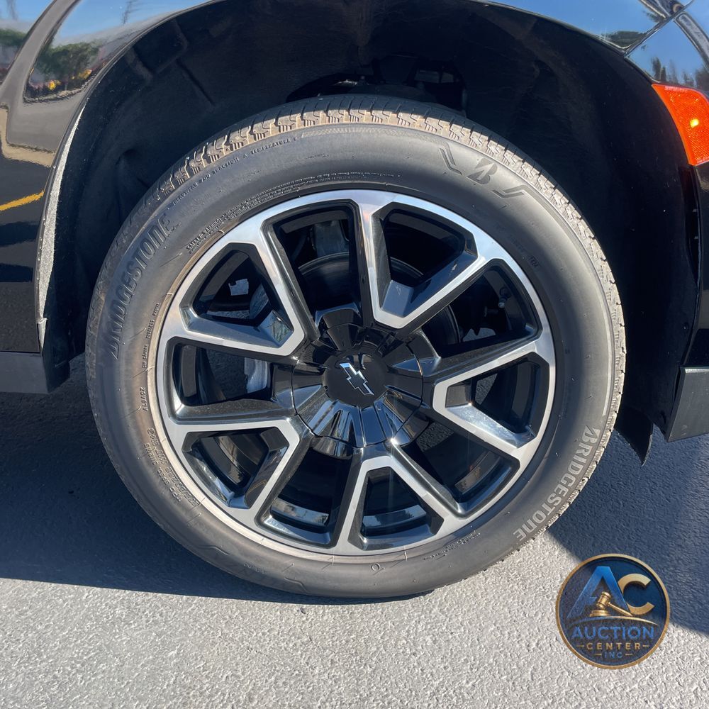 2022 Chevrolet Suburban RST