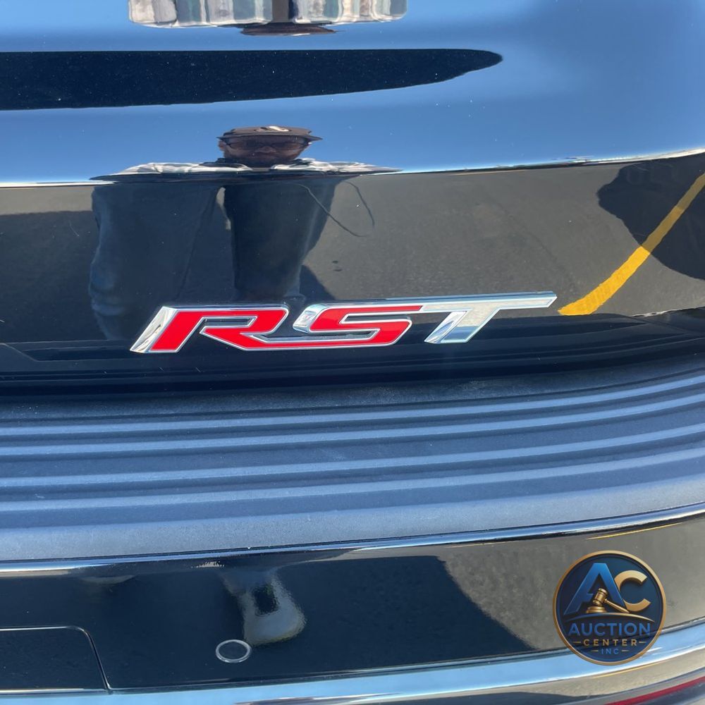 2022 Chevrolet Suburban RST