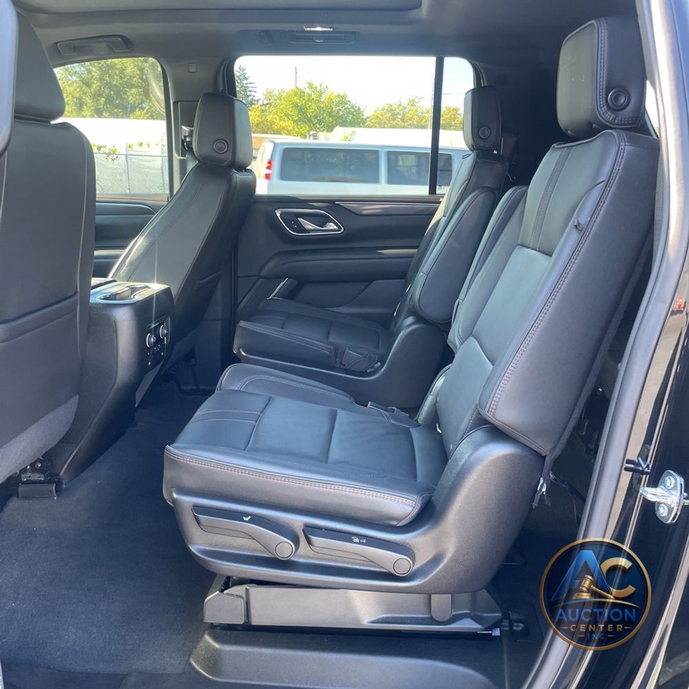 2022 Chevrolet Suburban RST