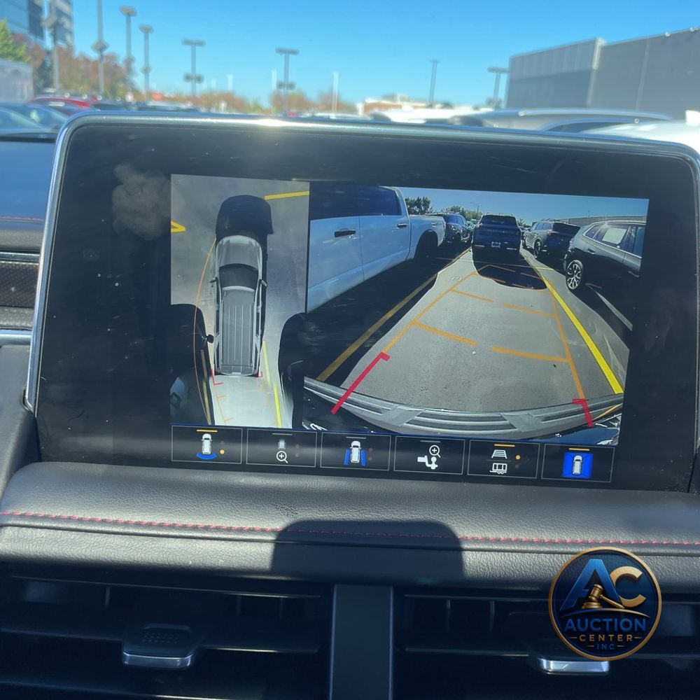 2022 Chevrolet Suburban RST