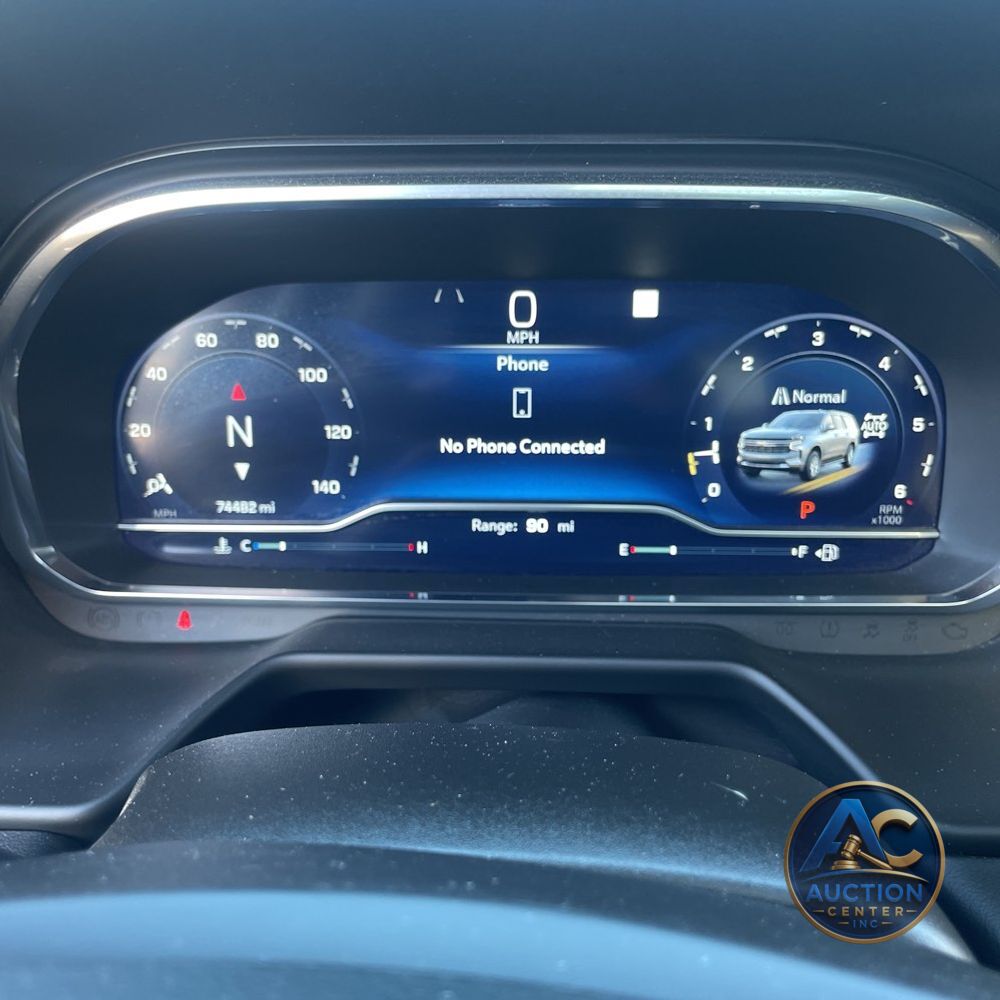 2022 Chevrolet Suburban RST