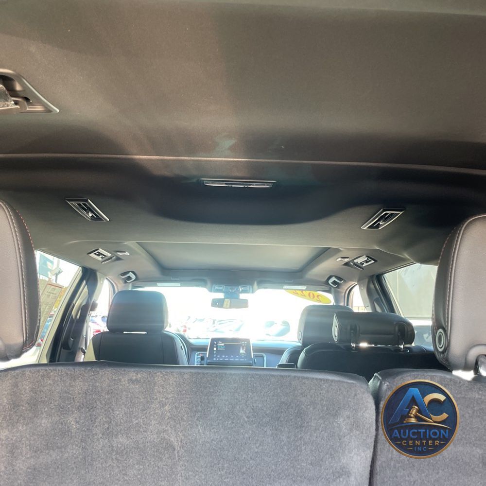 2022 Chevrolet Suburban RST