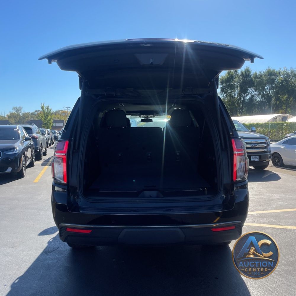 2022 Chevrolet Suburban RST