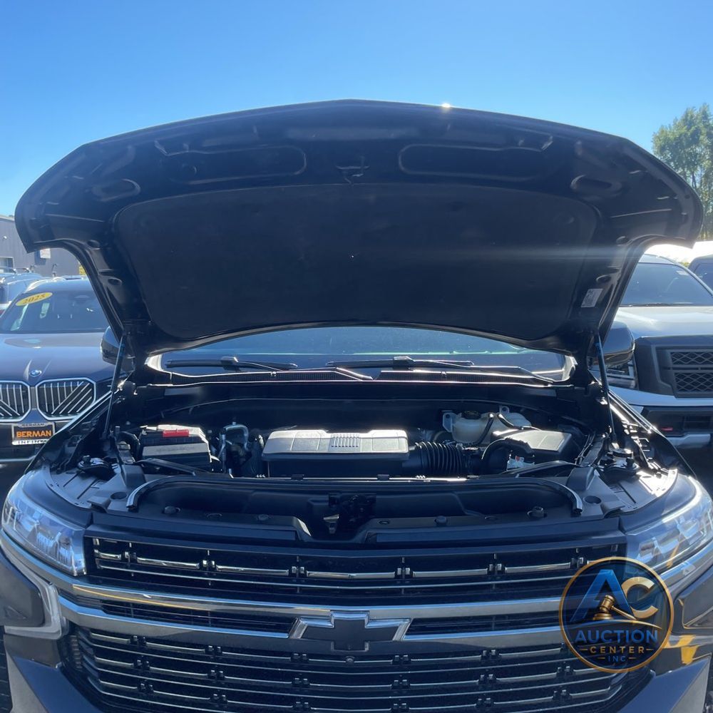 2022 Chevrolet Suburban RST