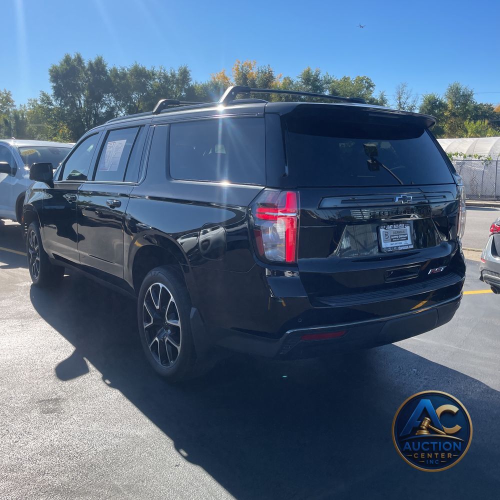 2022 Chevrolet Suburban RST