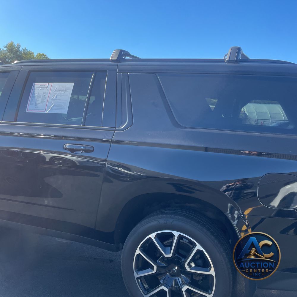 2022 Chevrolet Suburban RST