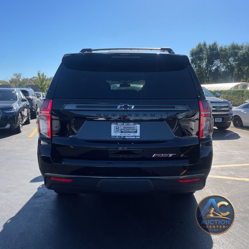 2022 Chevrolet Suburban RST
