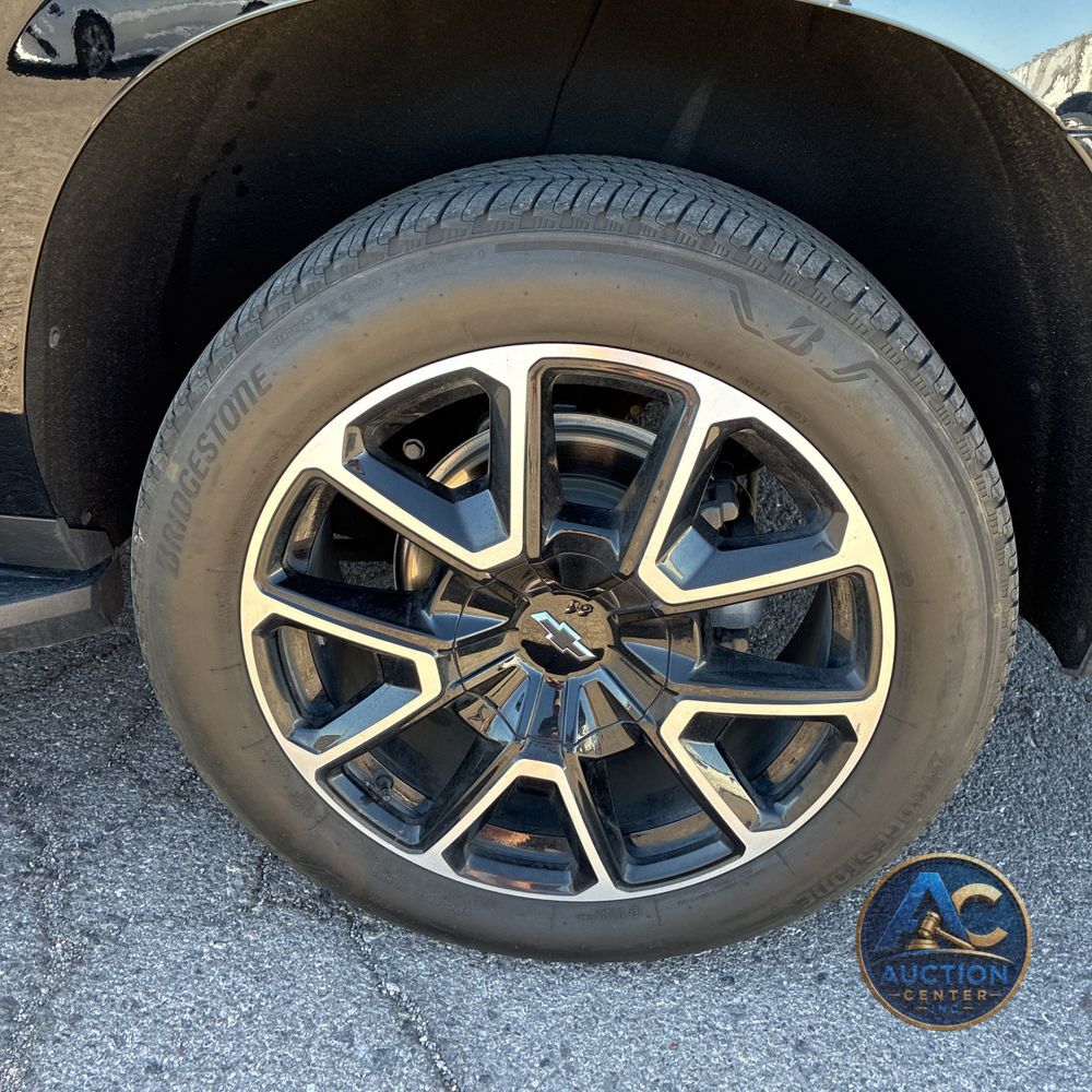 2024 Chevrolet Suburban RST