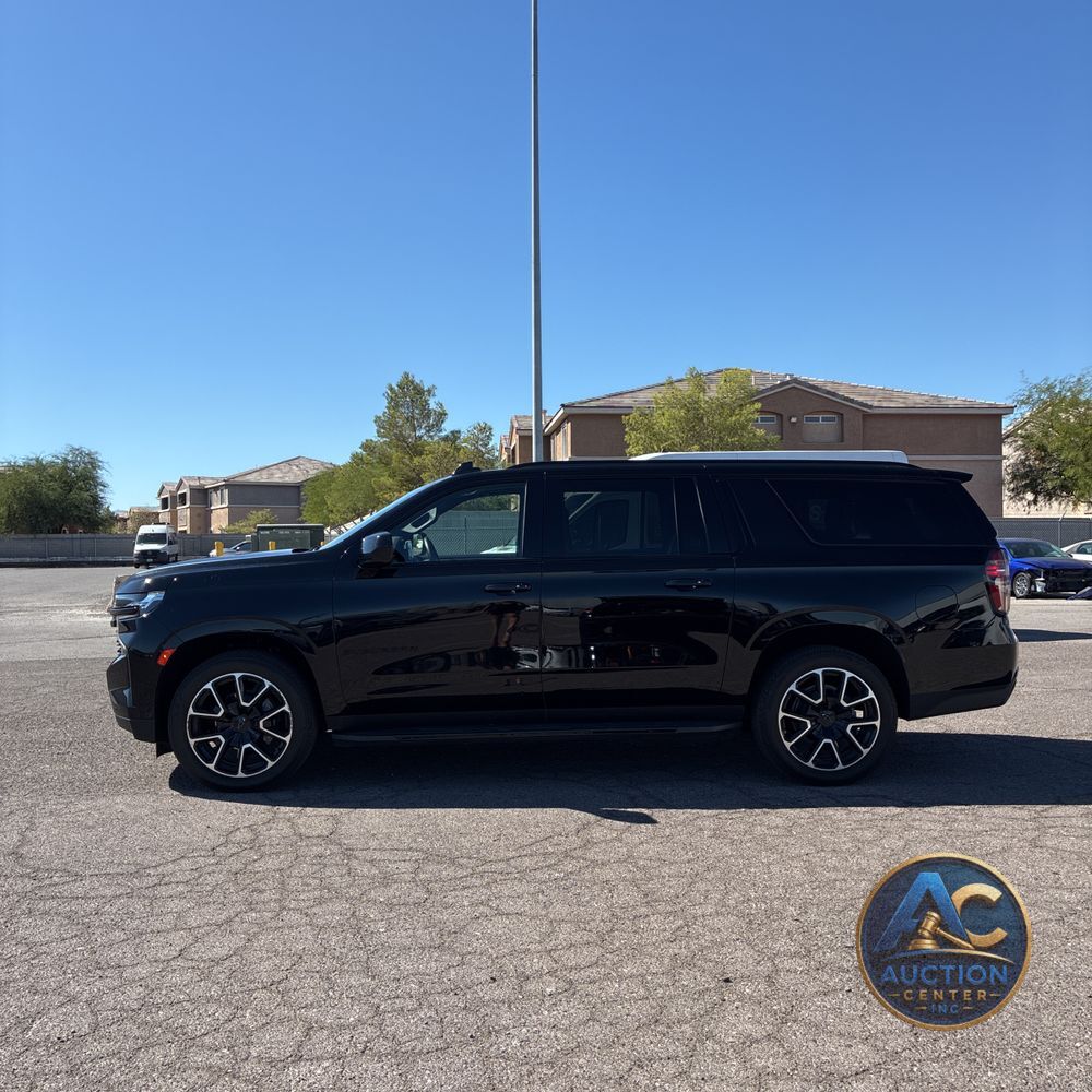 2024 Chevrolet Suburban RST