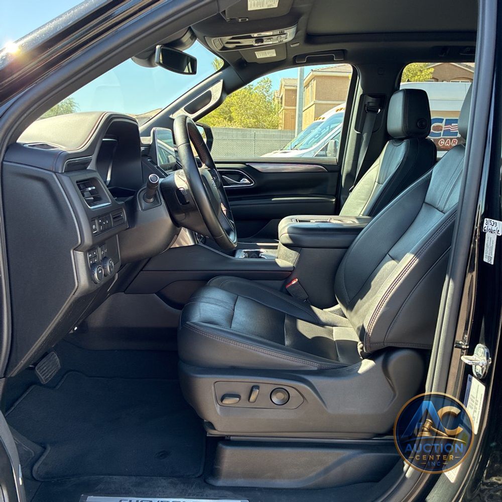 2024 Chevrolet Suburban RST