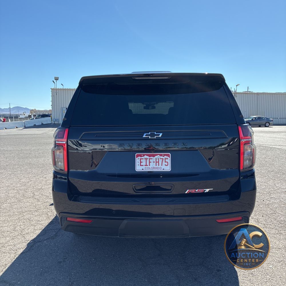 2024 Chevrolet Suburban RST