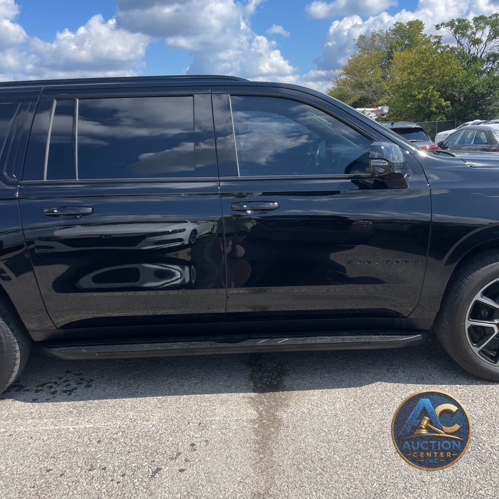 2021 Chevrolet Suburban RST