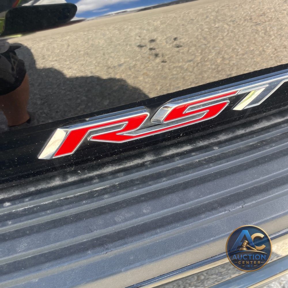 2021 Chevrolet Suburban RST
