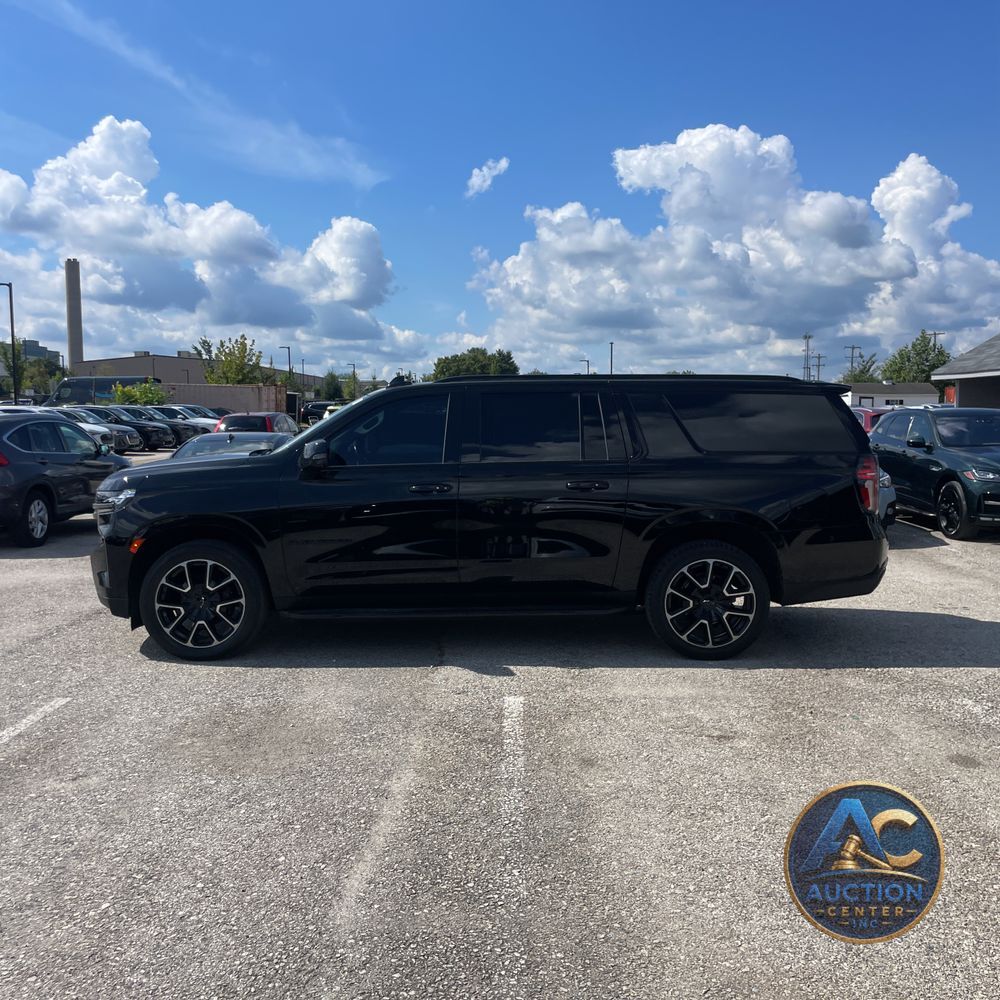 2021 Chevrolet Suburban RST