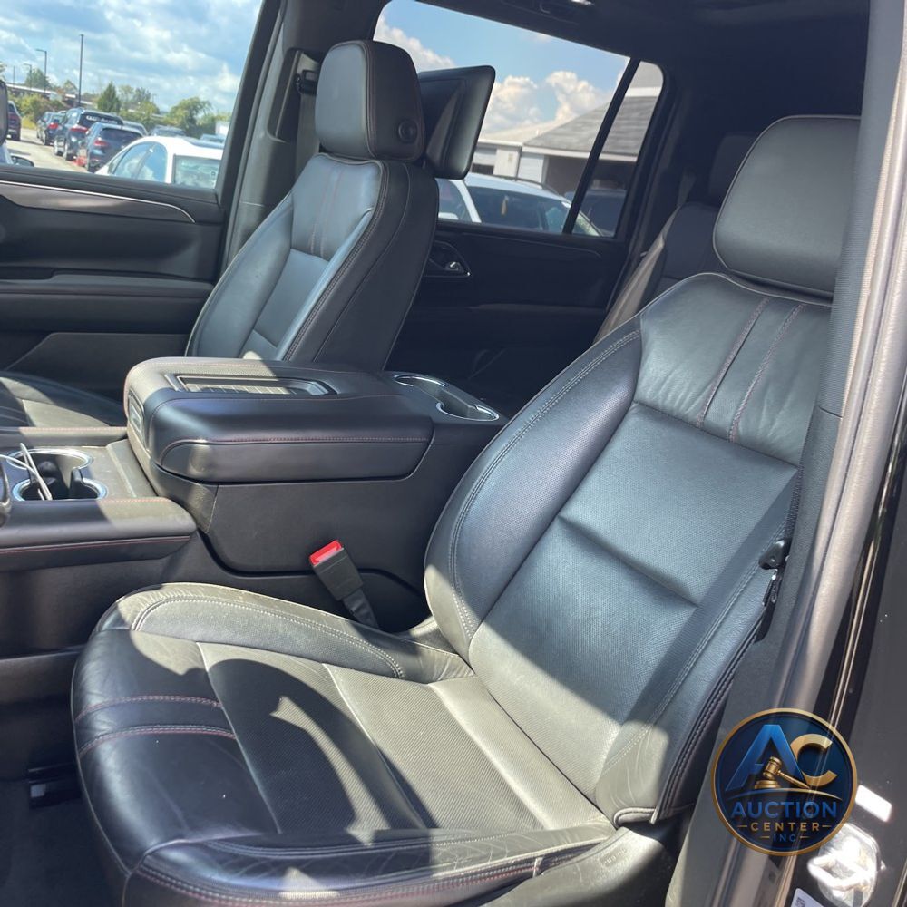 2021 Chevrolet Suburban RST