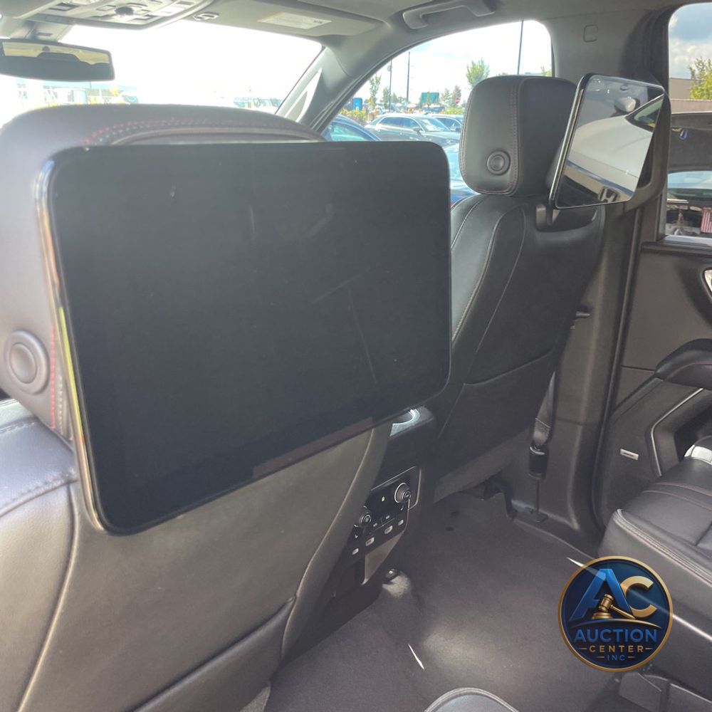 2021 Chevrolet Suburban RST