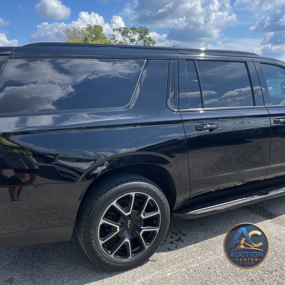 2021 Chevrolet Suburban RST