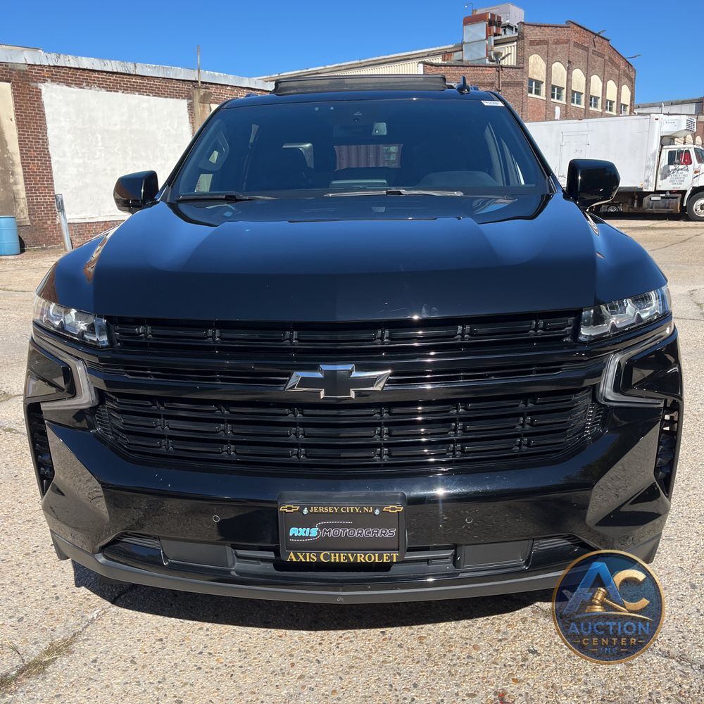 2023 Chevrolet Suburban RST