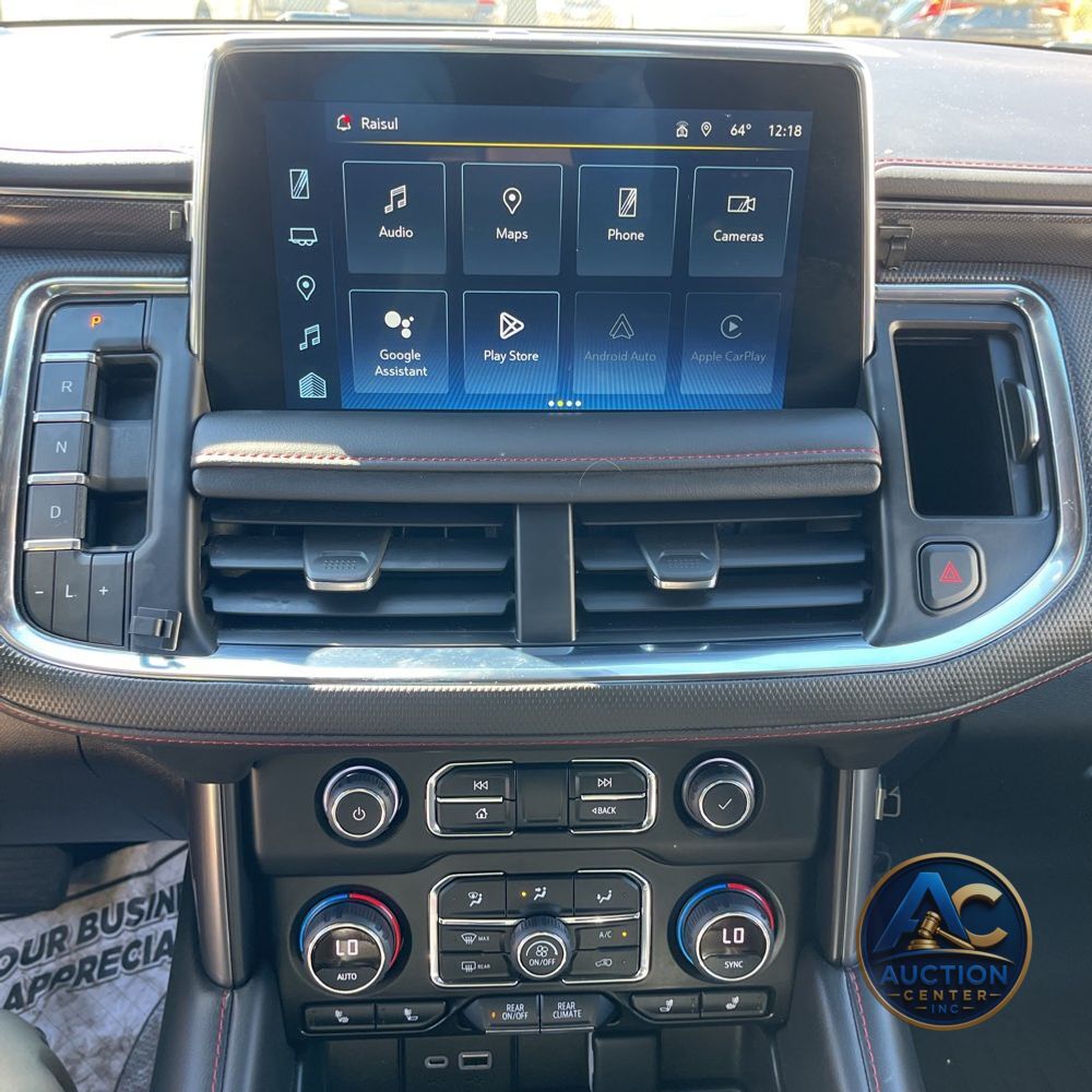 2023 Chevrolet Suburban RST