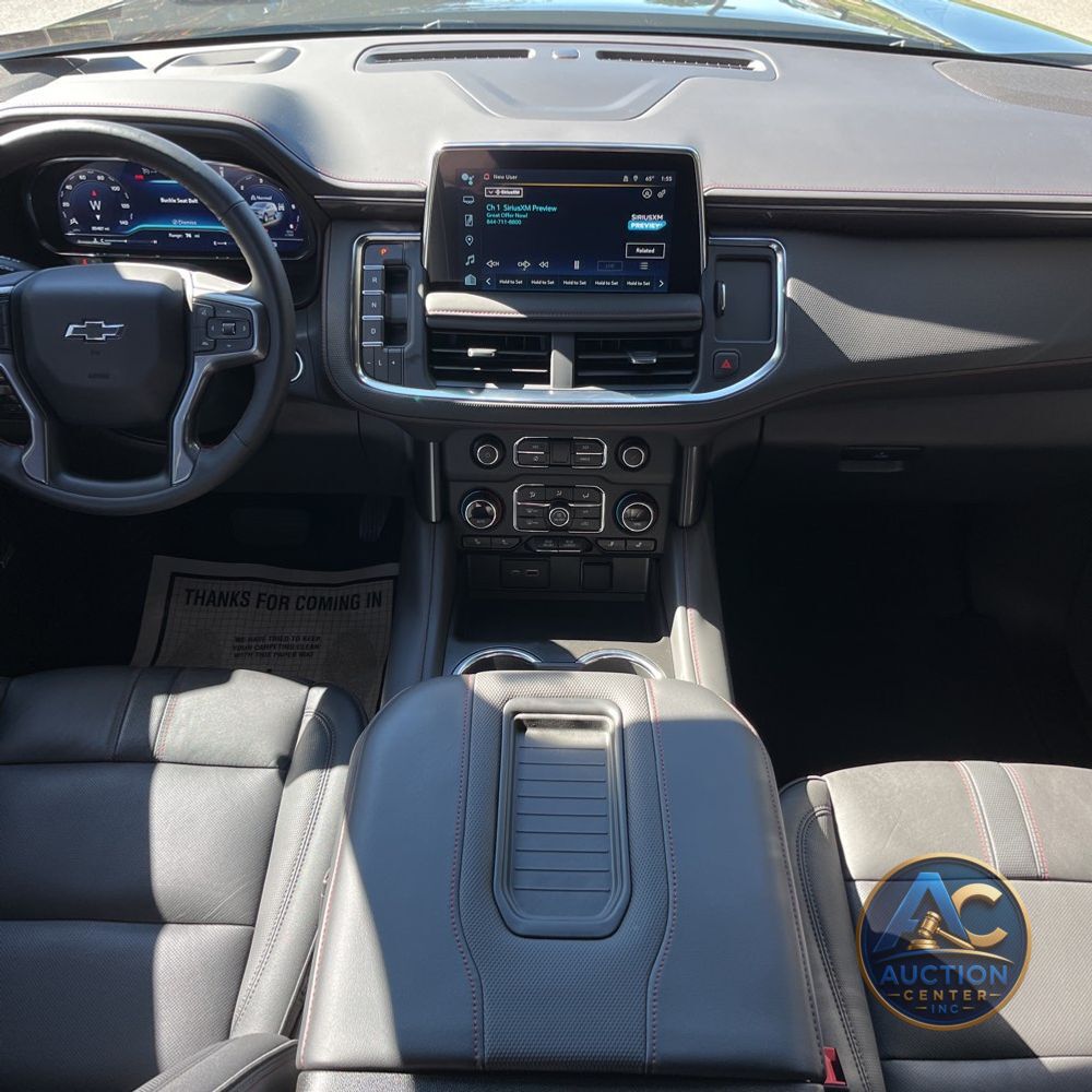2023 Chevrolet Suburban RST