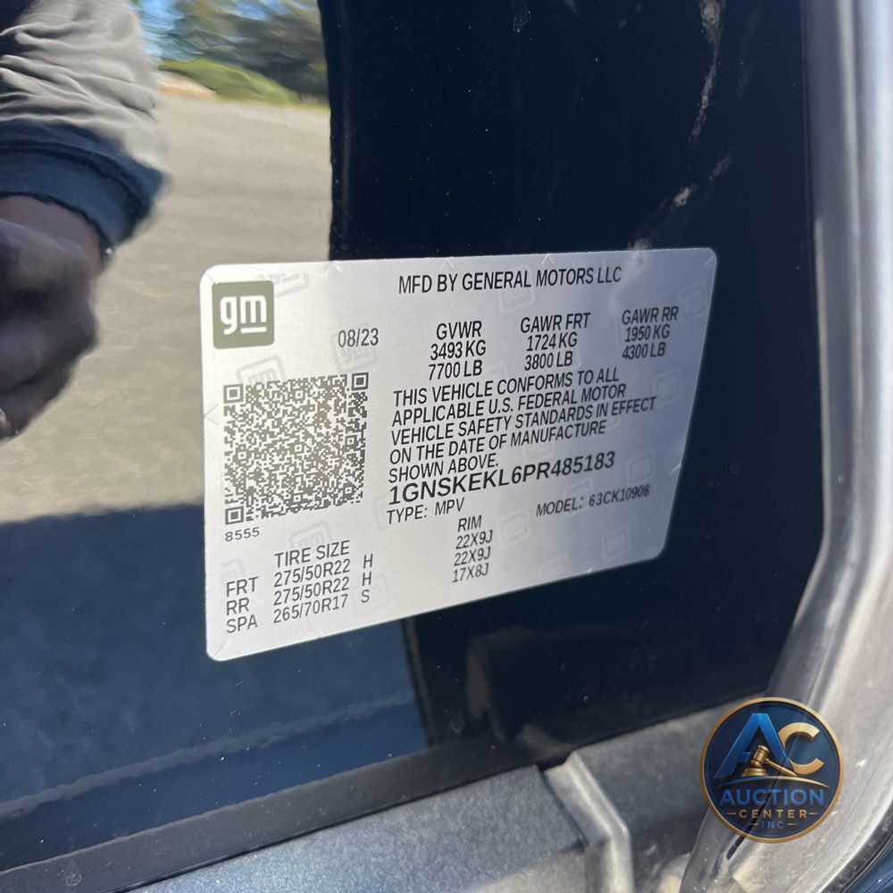 2023 Chevrolet Suburban RST
