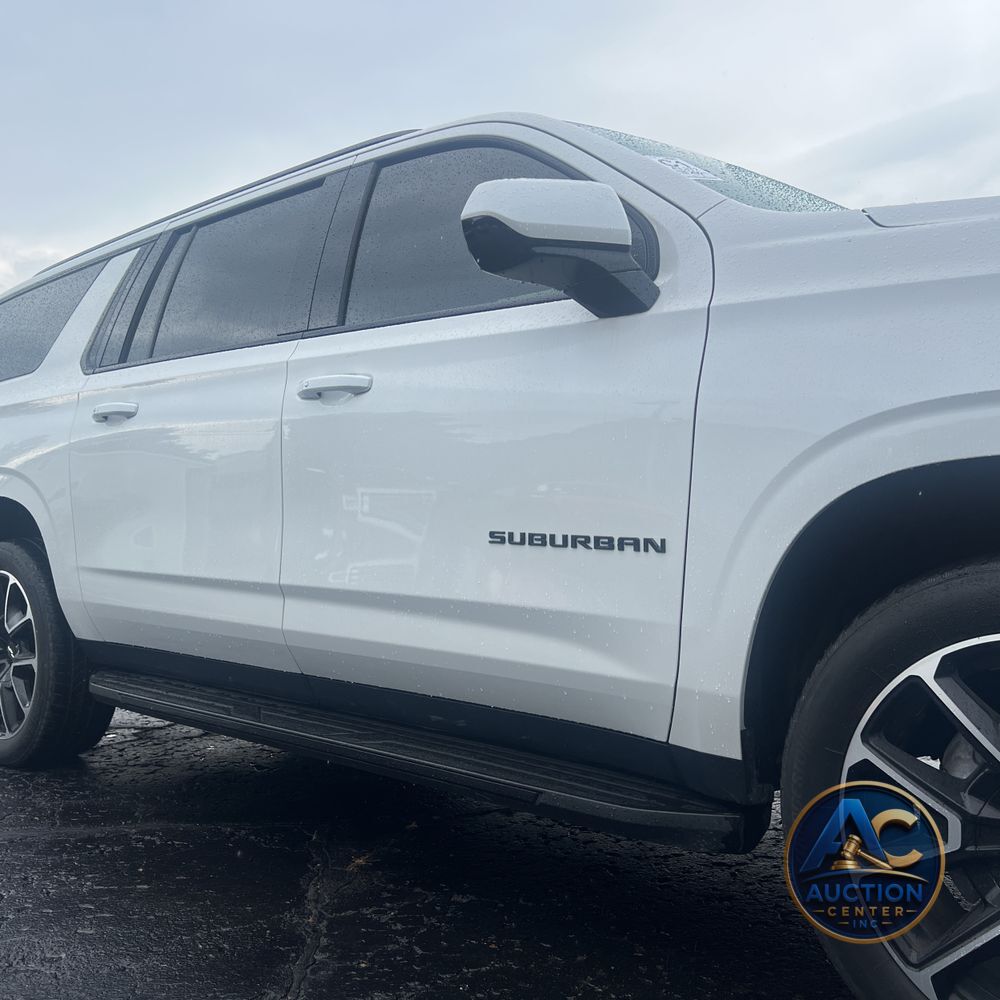 2021 Chevrolet Suburban RST