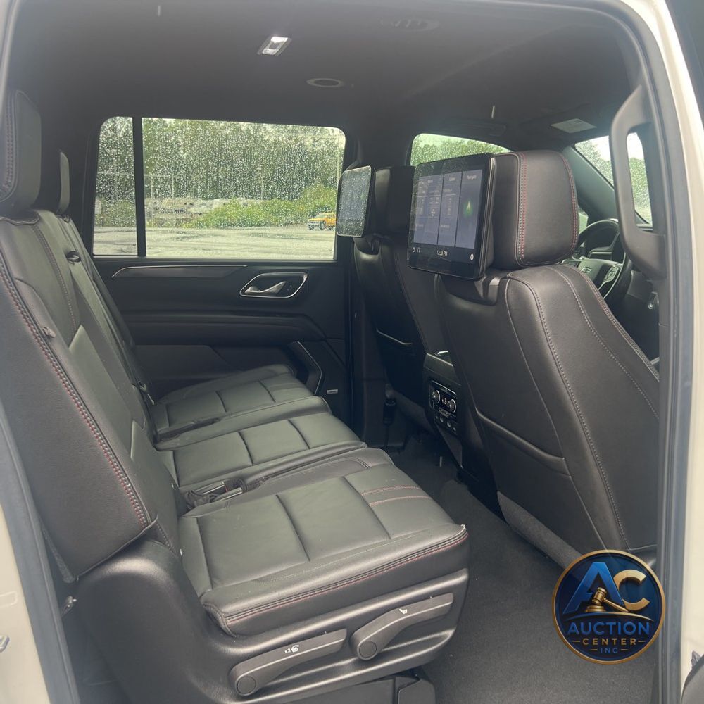 2021 Chevrolet Suburban RST