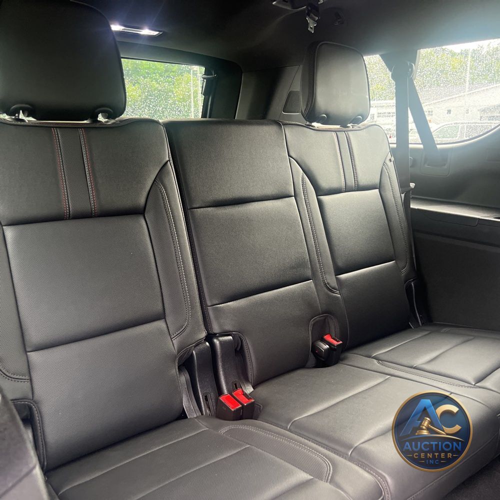 2021 Chevrolet Suburban RST