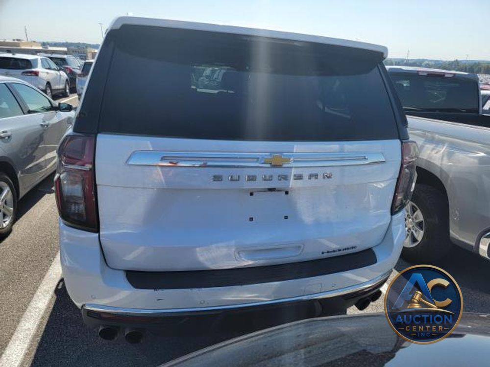 2023 Chevrolet Suburban Premier