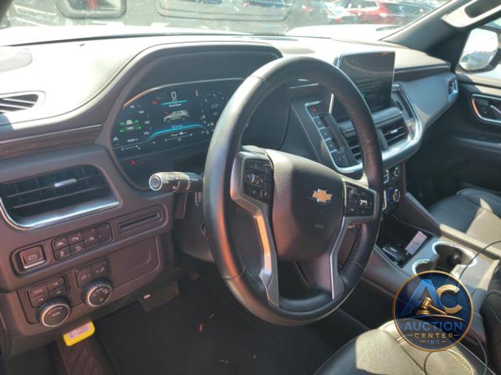 2023 Chevrolet Suburban Premier