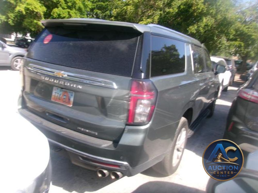 2023 Chevrolet Suburban Premier