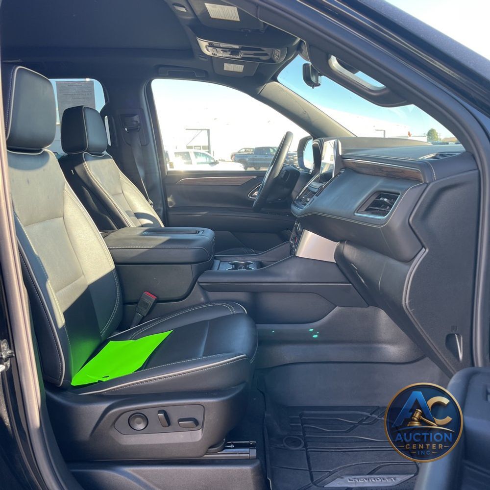 2024 Chevrolet Suburban Premier