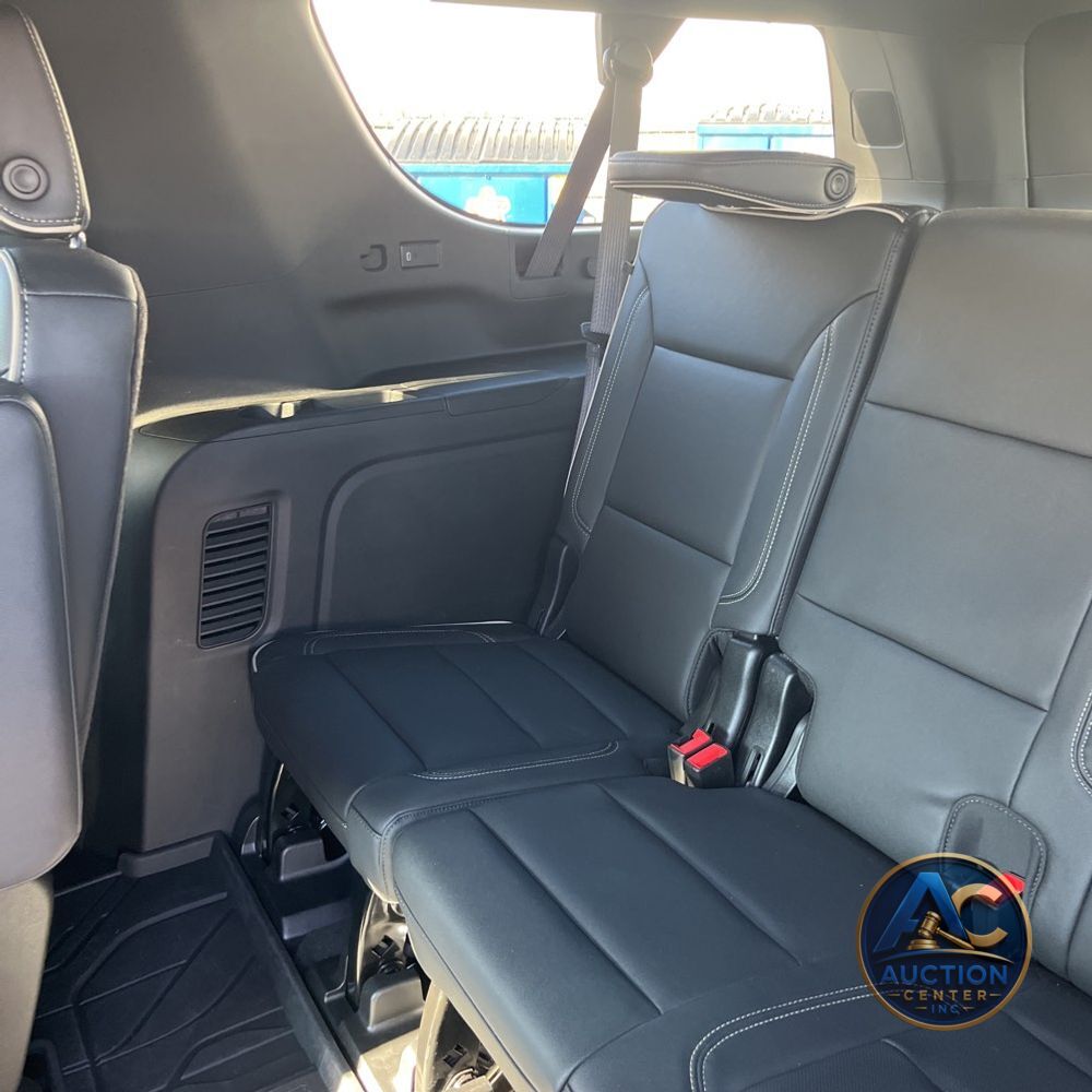 2024 Chevrolet Suburban Premier