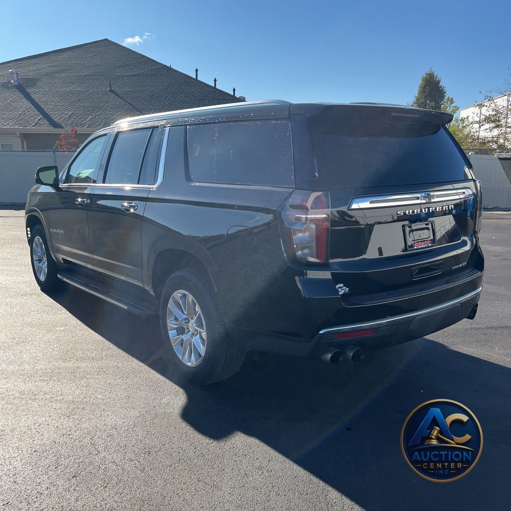 2024 Chevrolet Suburban Premier