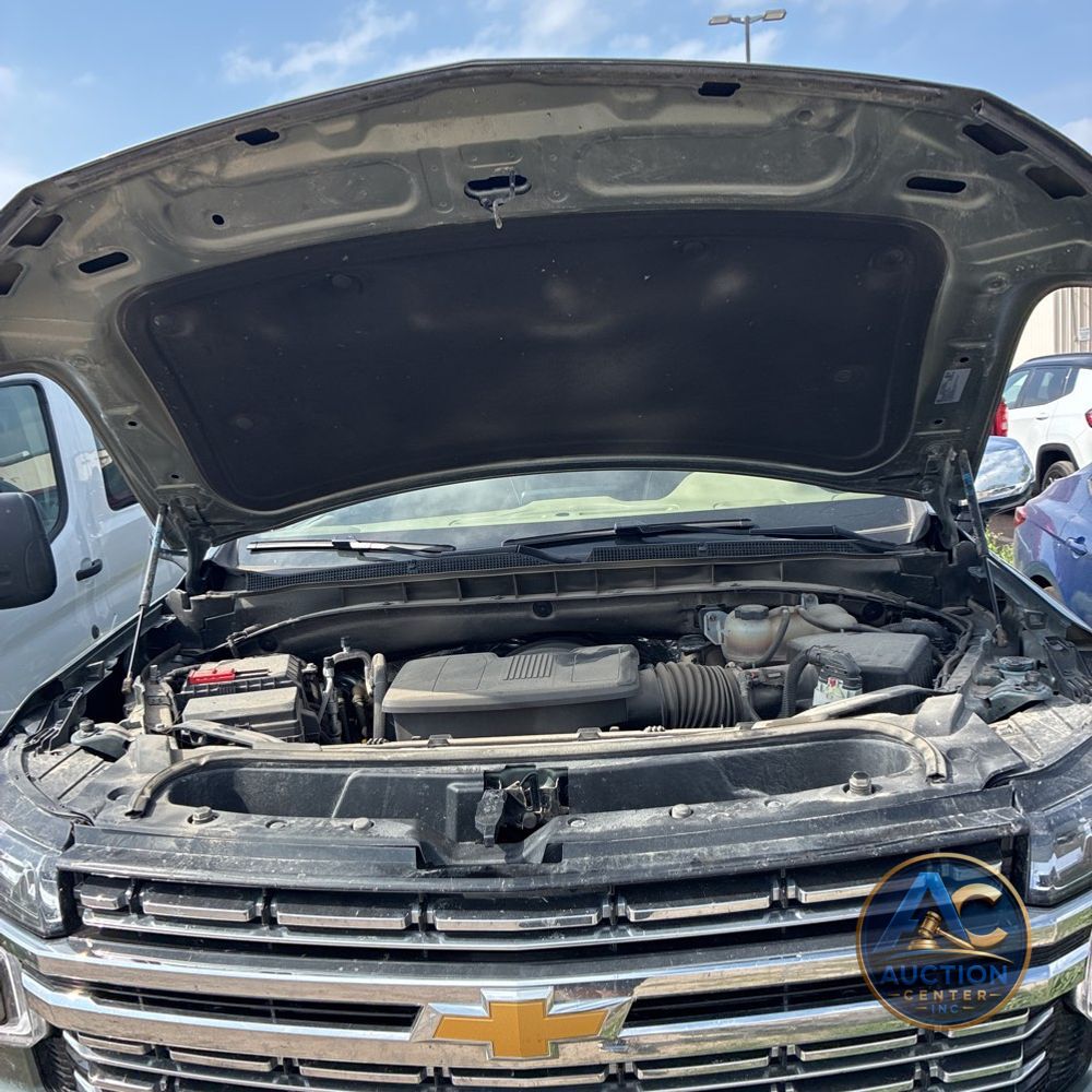 2024 Chevrolet Suburban Premier