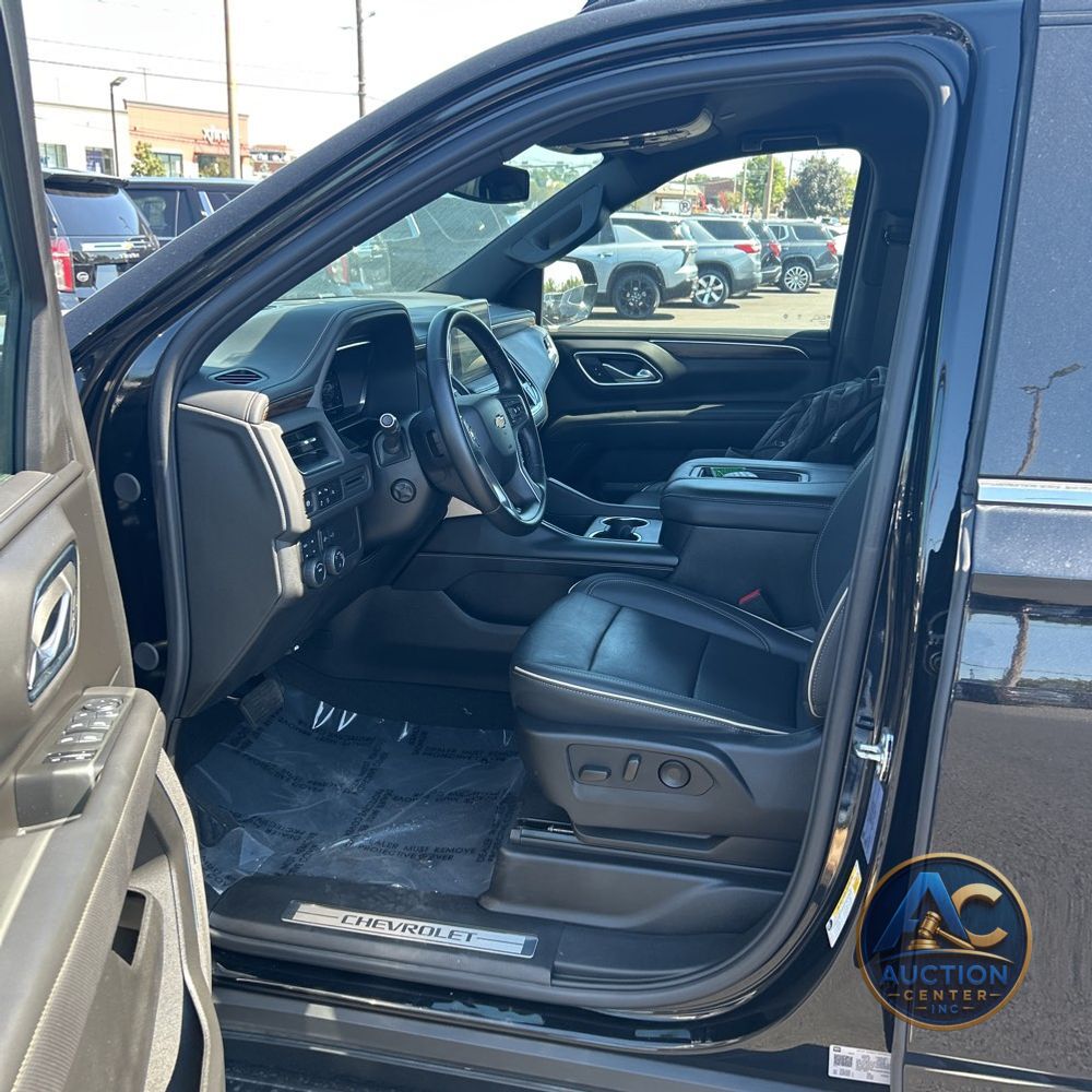 2024 Chevrolet Suburban Premier