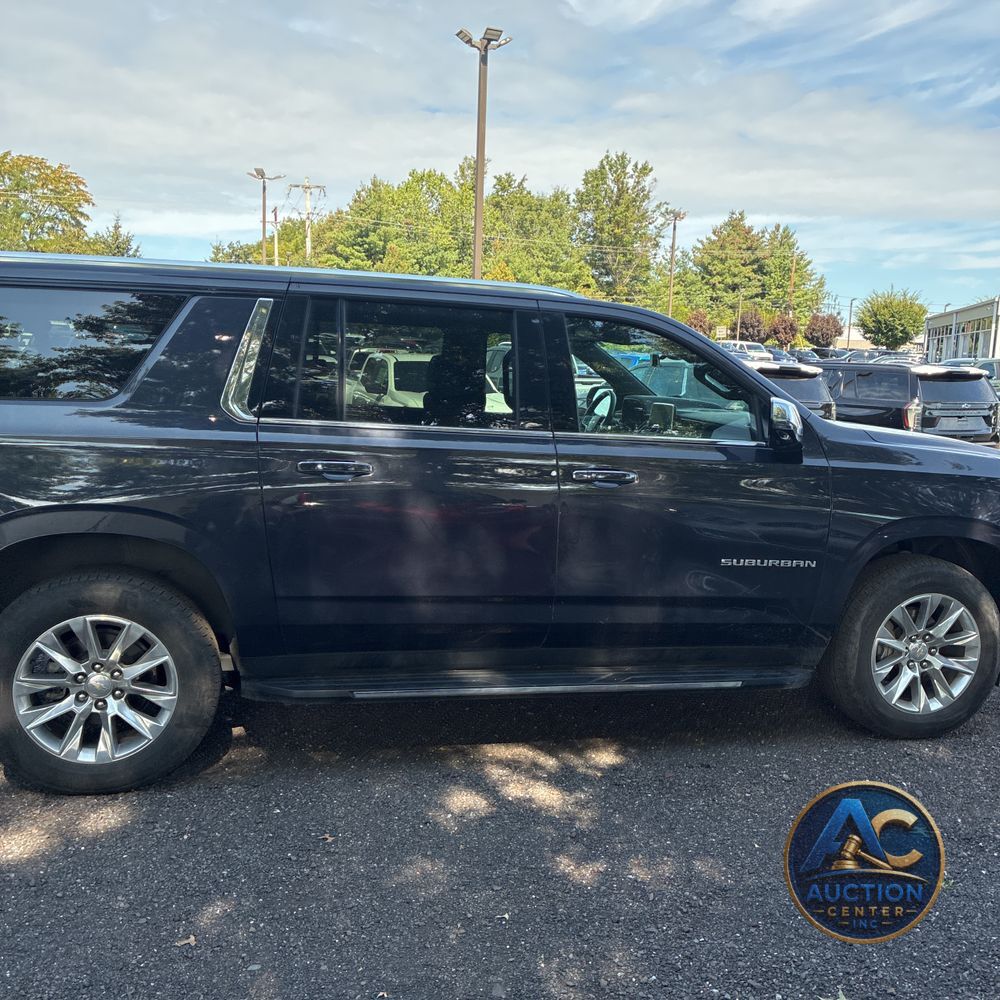 2023 Chevrolet Suburban Premier