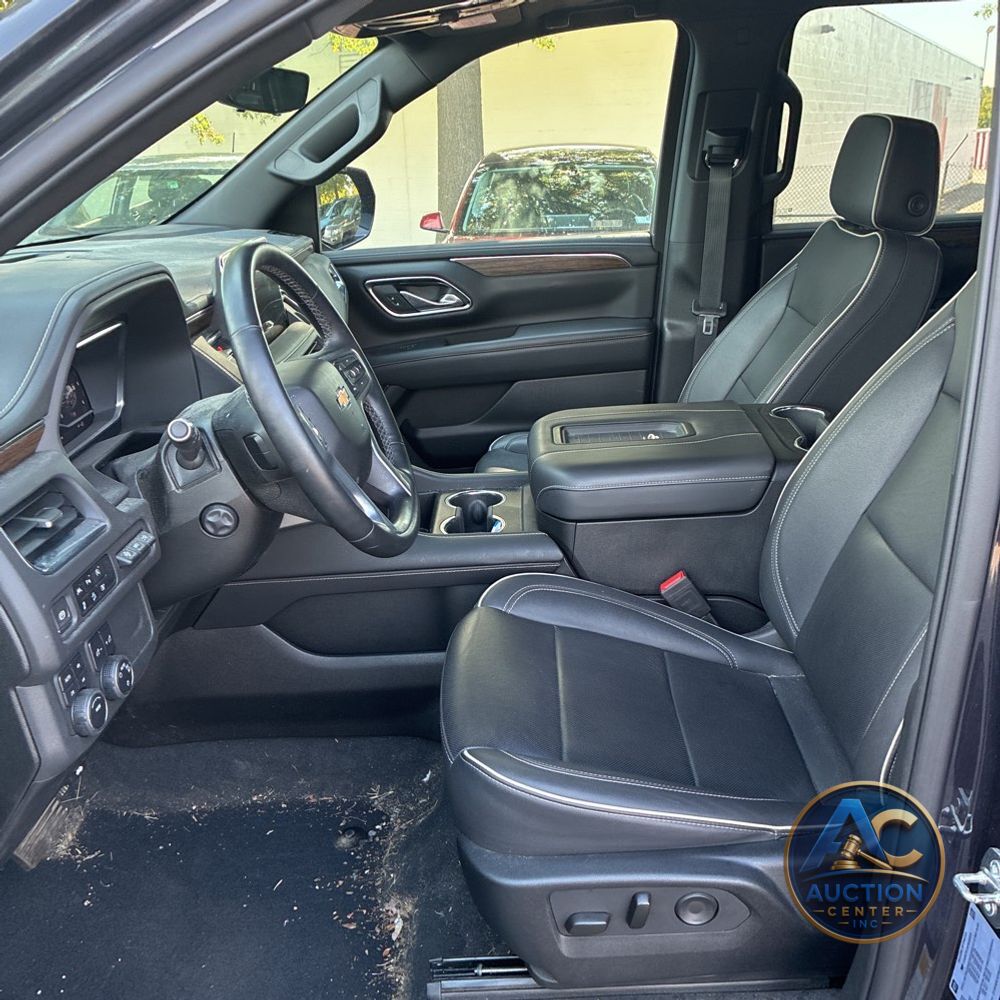 2023 Chevrolet Suburban Premier