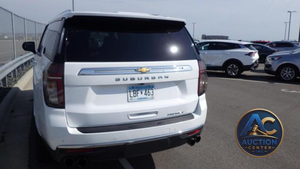 2023 Chevrolet Suburban Premier