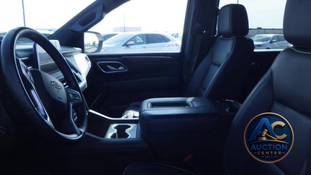 2023 Chevrolet Suburban Premier