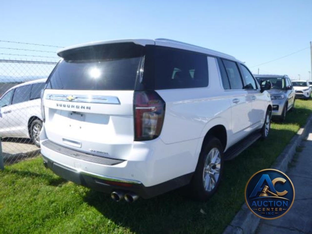 2023 Chevrolet Suburban Premier