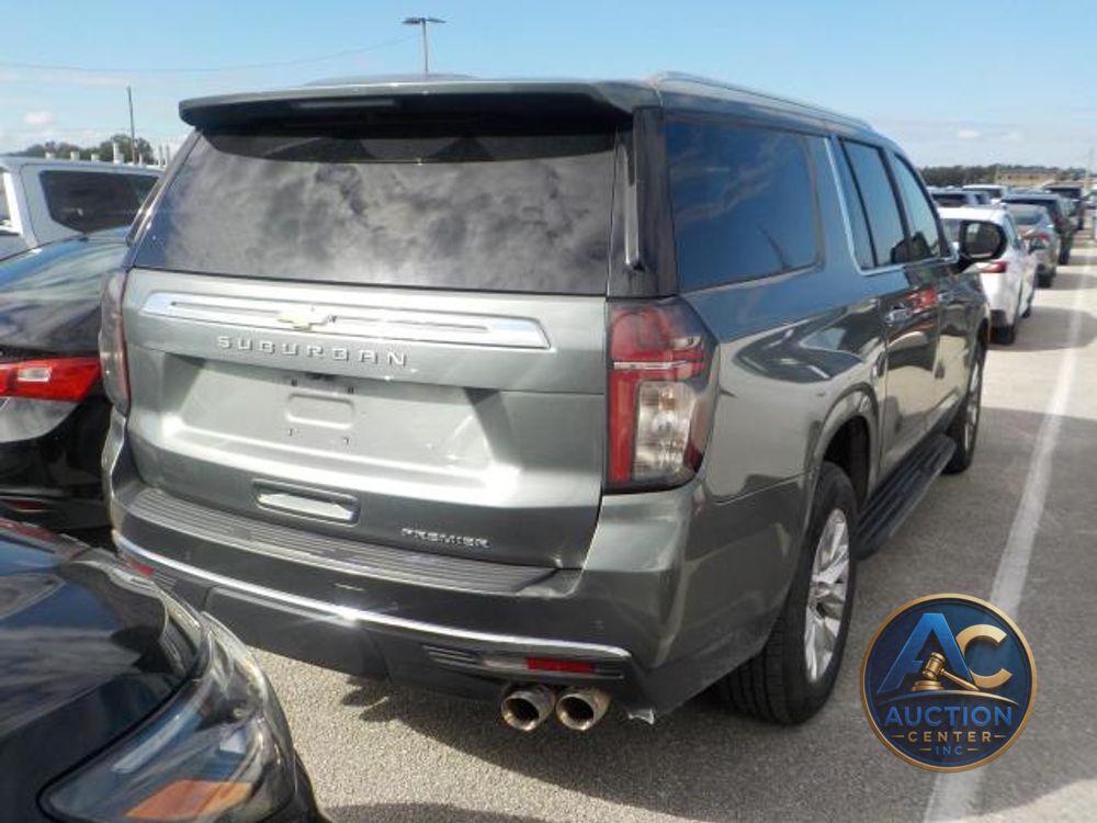 2023 Chevrolet Suburban Premier