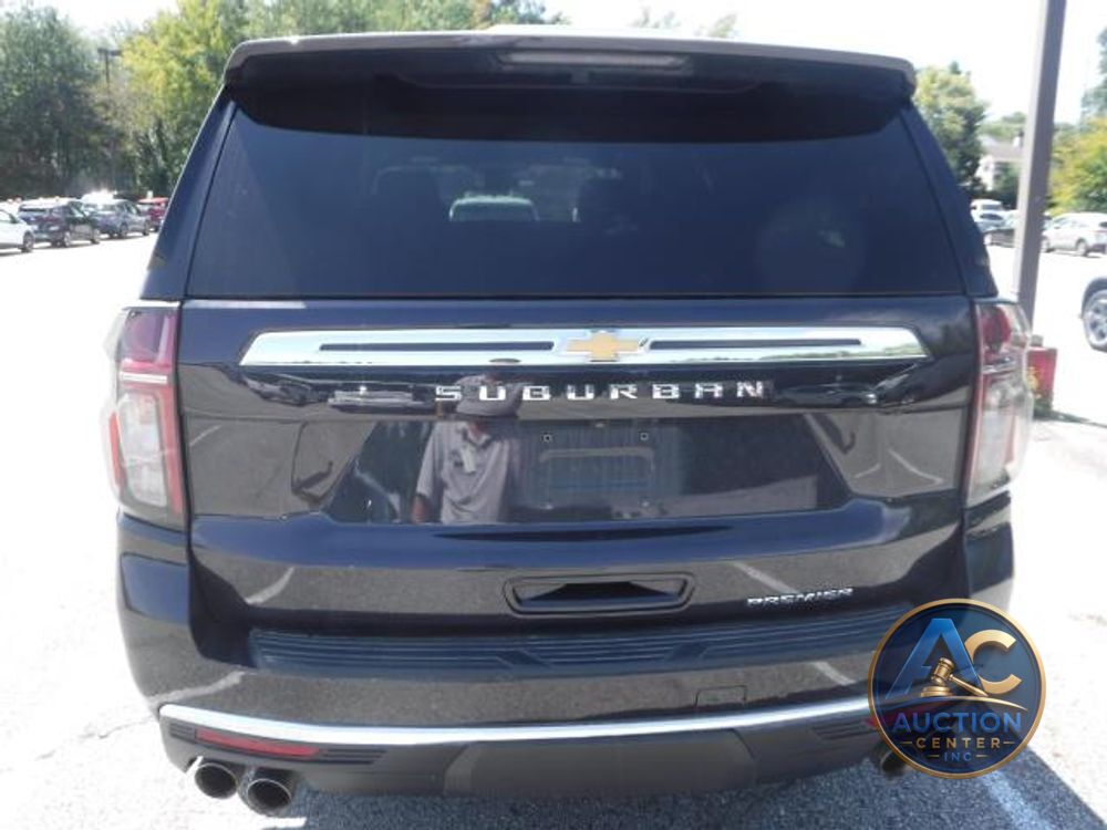 2023 Chevrolet Suburban Premier