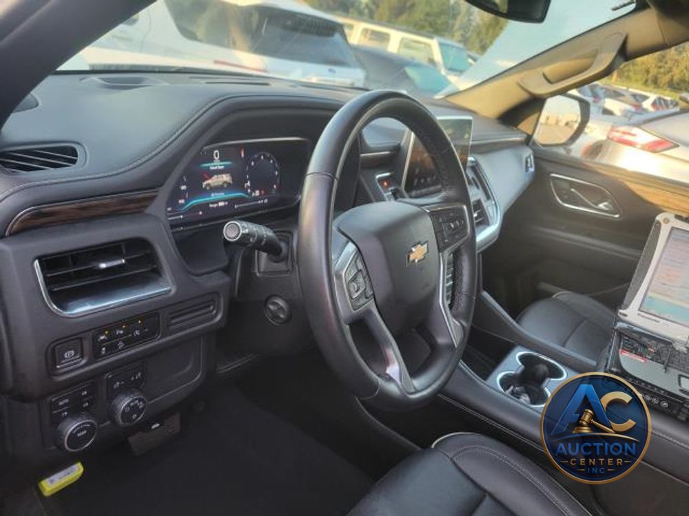 2023 Chevrolet Suburban Premier