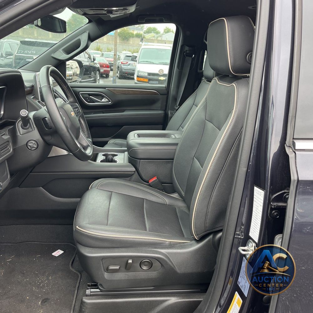 2023 Chevrolet Suburban Premier