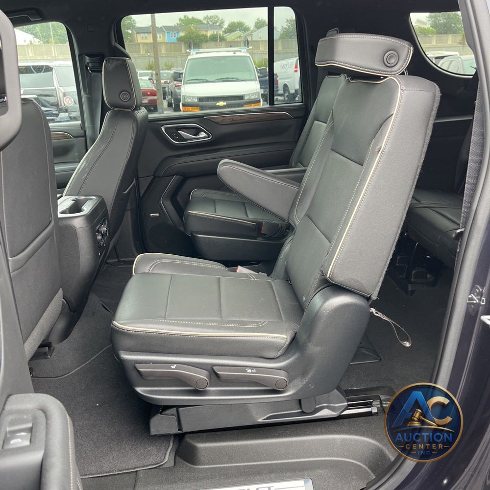 2023 Chevrolet Suburban Premier