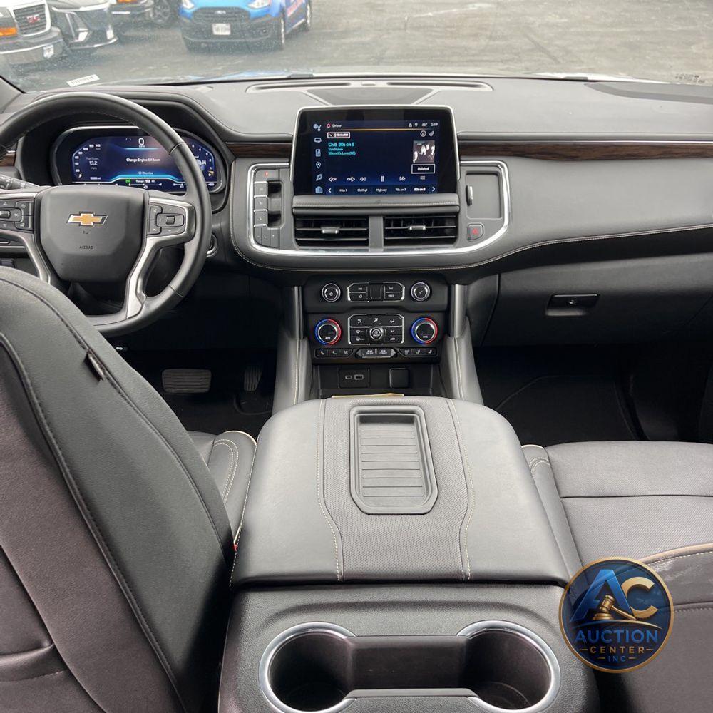 2023 Chevrolet Suburban Premier